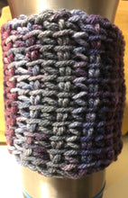 Load image into Gallery viewer, Cup Cozy Purple
